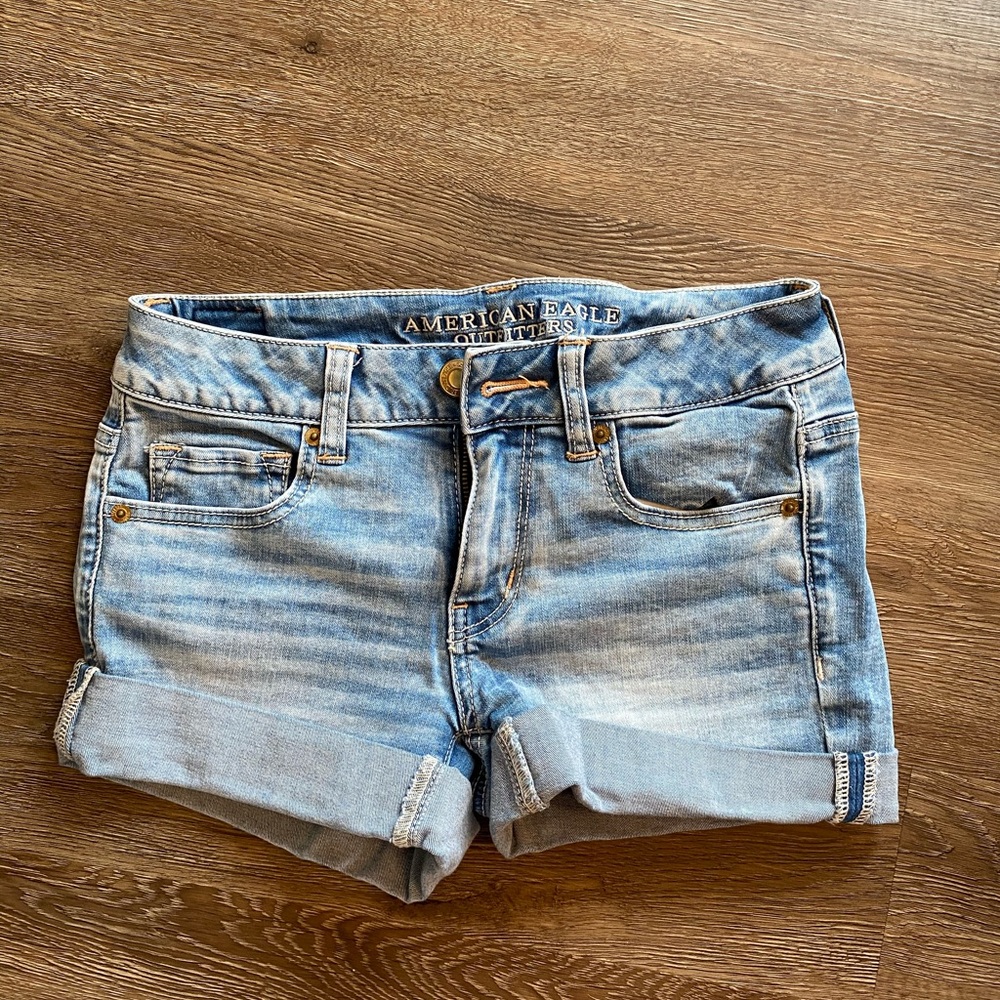 American Eagle Shorts Size 4